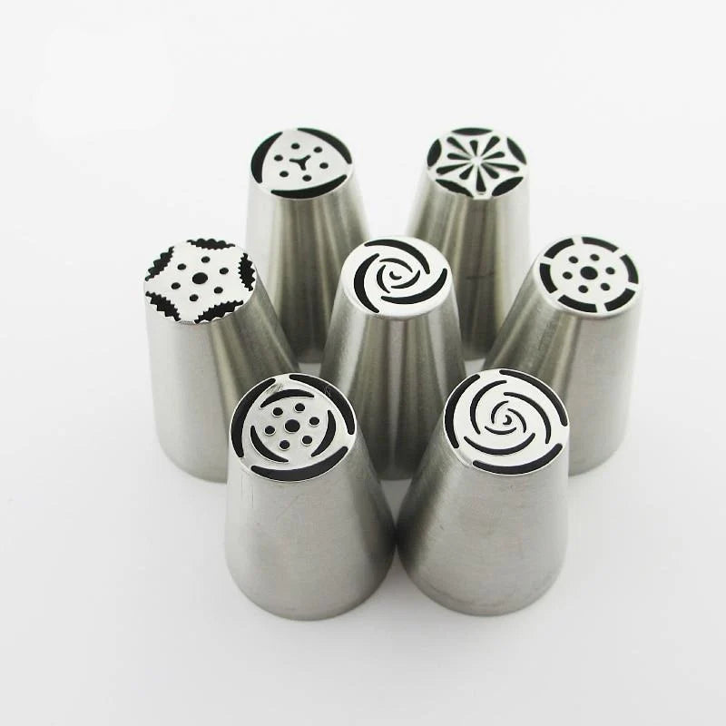 7Pieces Russian Nozzles Icing Piping Tips